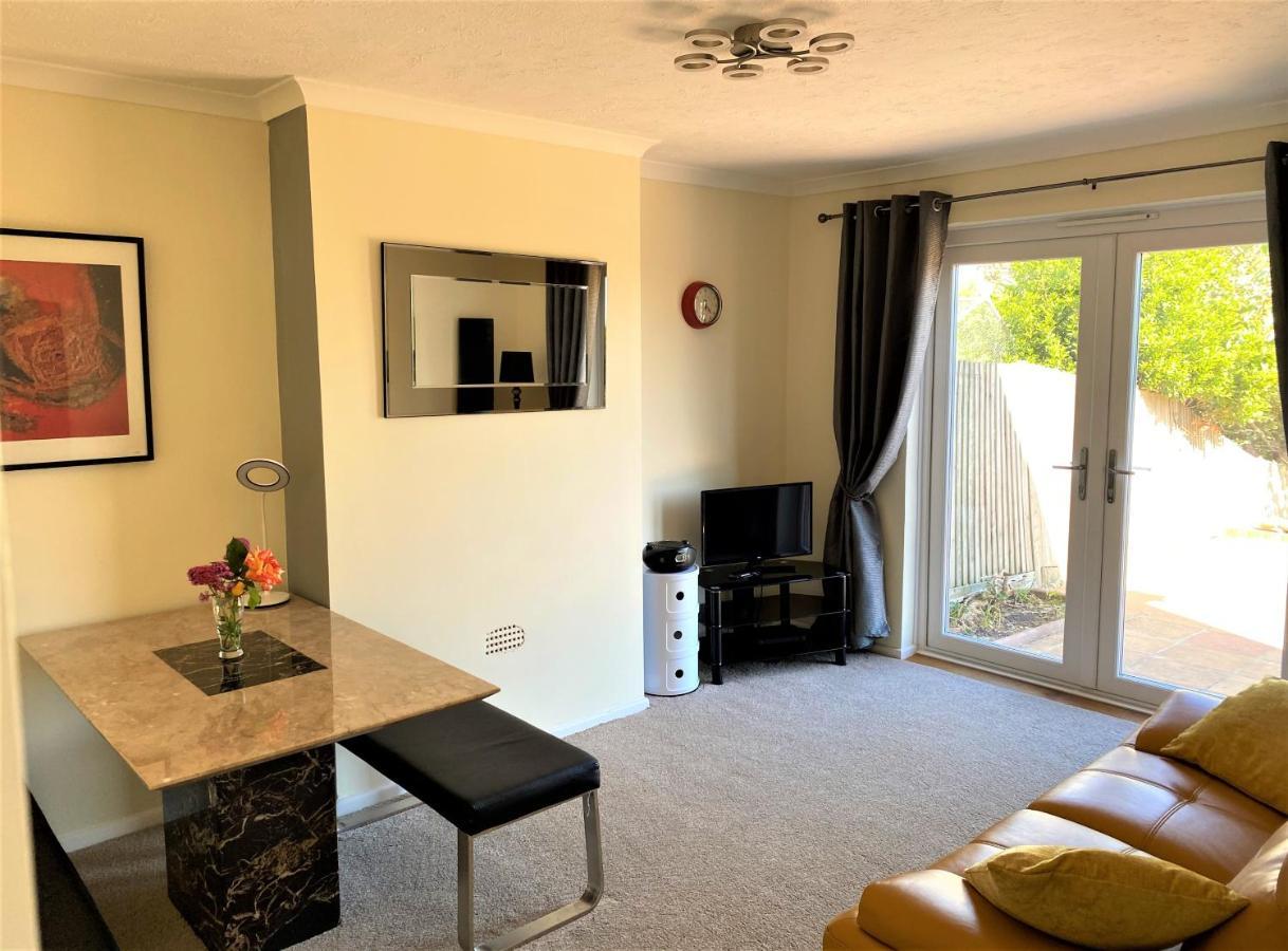 Апартаменти Luxury Suntrap In Private Complex St Leonards Гастінгс Екстер'єр фото